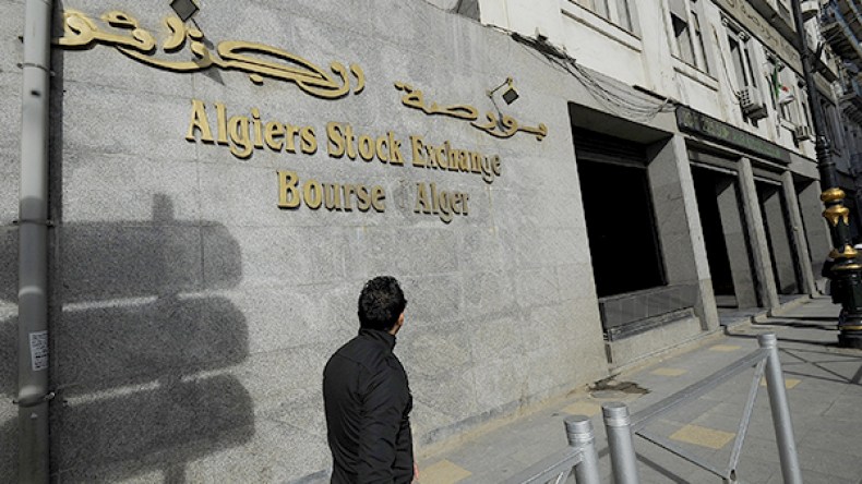 افتحوا رأسمالكم على البورصة أو اقترضوا من المواطنين عبر السندات!