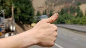 مراهقون يغامرون في رحلات نحو المجهول