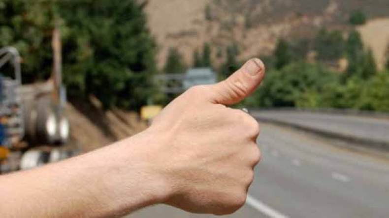 مراهقون يغامرون في رحلات نحو المجهول