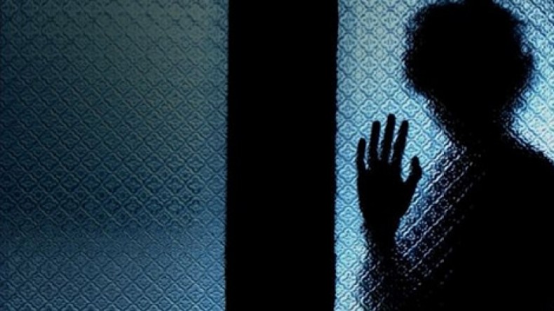 راحة النفوس: أبي سكّير وأمّي “مدّاحة” وشاب يريدني في بيت جدّته