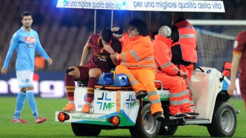 الهولندي “ستروتمان” يصاب ولن يخوض المونديال