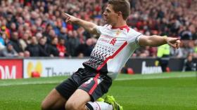 ستيفن جيرارد 2014 وجوناثان إدواردز عام 1995