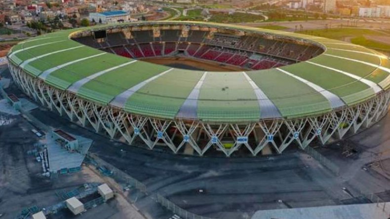 بِالفيديو: الملعب الجديد لِوهران اقترب من التدشين