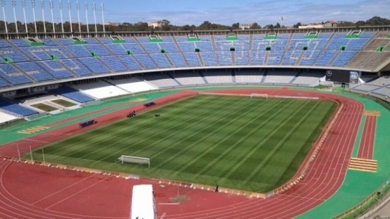 الوزير تهمي يشرف على يوم دراسي حول المنشآت الرياضية