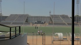 ملعب‮ “‬كاموزو‮” ‬في‮ ‬حالة كارثية وأرضيته خطر على‮ “‬الخضر‮”‬