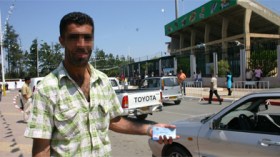 تذاكر مقابلة الجزائر – مصر.. تجارة لا تبور