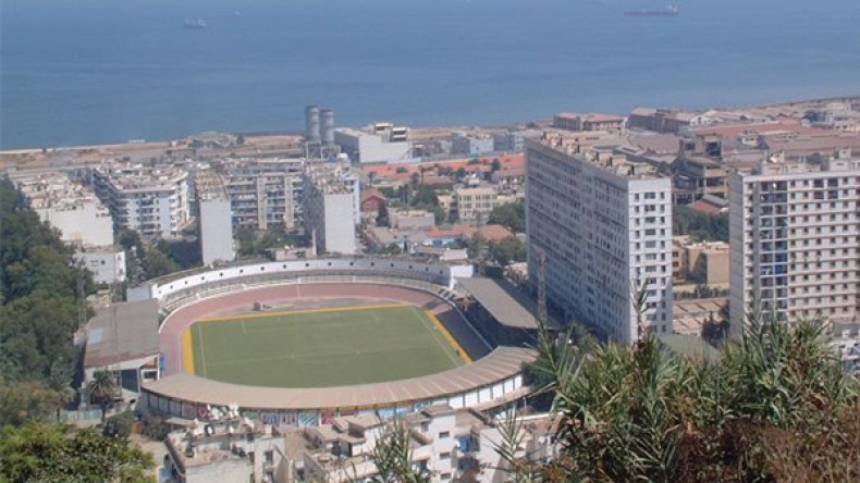 مدرجات خاصة للعائلات في مواجهة النصرية و”السنافر”