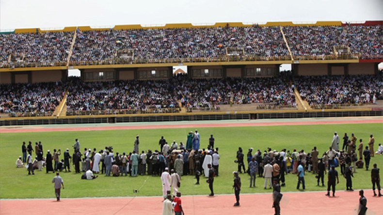 ملعب 26 مارس أشبه بـ” غوانتانامو”