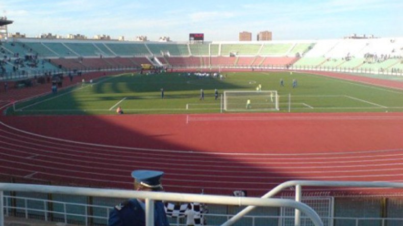 شرطي يعتدي بوحشية على مراسل الشروق ببلعباس