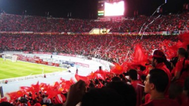 Algerian journalist: An Egyptian policewoman obliged me to take off my clothes