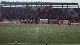 أرضية اصطناعية جديدة لملعب 26 فبراير بسيدي بلعباس