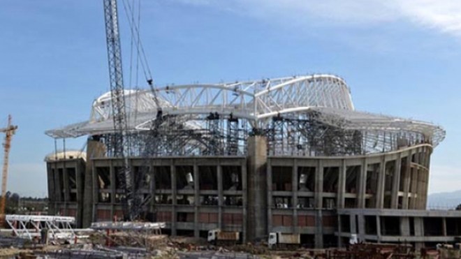 رئيس الحكومة منحنا الأغلفة المالية لإكمال الملاعب الجديدة