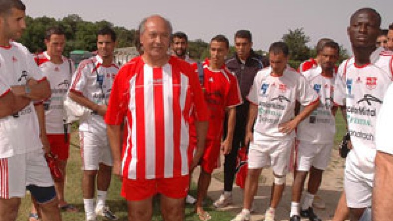 منادي يقنع داوود ويتفوق على الوحدة السعودي