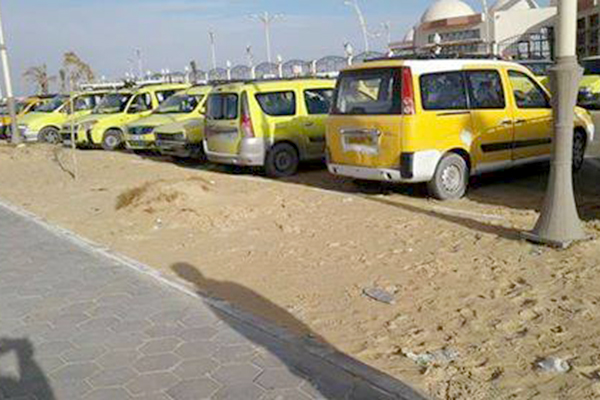 Fifty Thousand Dinar fine on each Algerian taxi driver caught working inside Tunisia