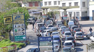 La crise du carburant gagne du terrain