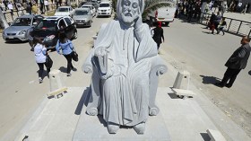 نقل تمثال بن باديس من الشارع لامتصاص الغضب