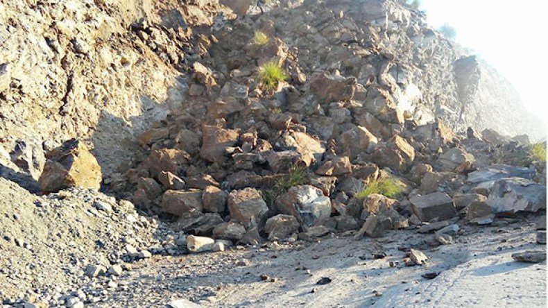 هلاك عامل صيني وإصابة زميله في انهيار ترابي بسطيف