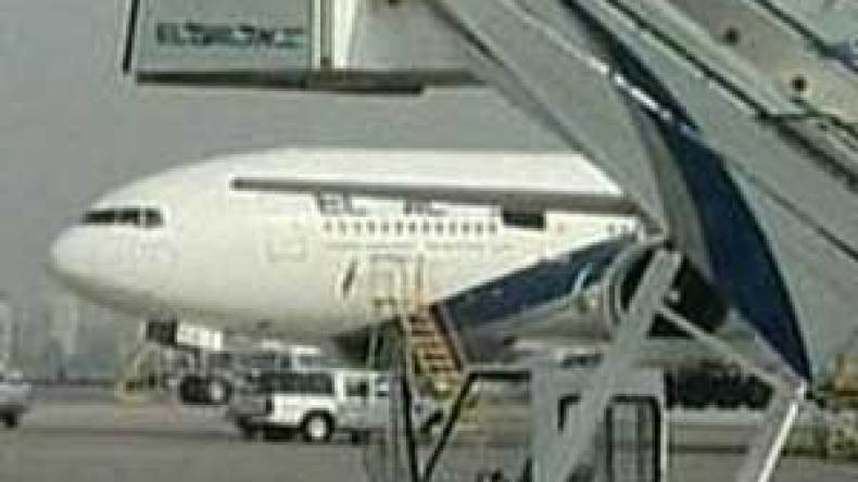 الاستخبارات الإسرائيلية تتوقع ضرب طائرات مدنية على يد حزب الله