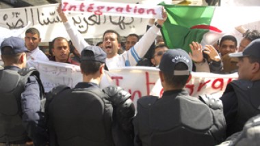 Education unions to go on renewable national strike