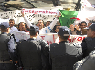 Education unions to go on renewable national strike