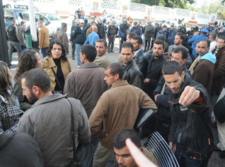 Education Unions challenge authorities and prolong their strike