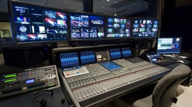 Algerian Government Backs Away From Licensing New Private TV Channels