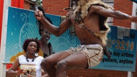 المدن‭ ‬الجنوب‭ ‬افريقية‭ ‬تفتقر‭ ‬إلى‭ ‬العلم‭ ‬الجزائري