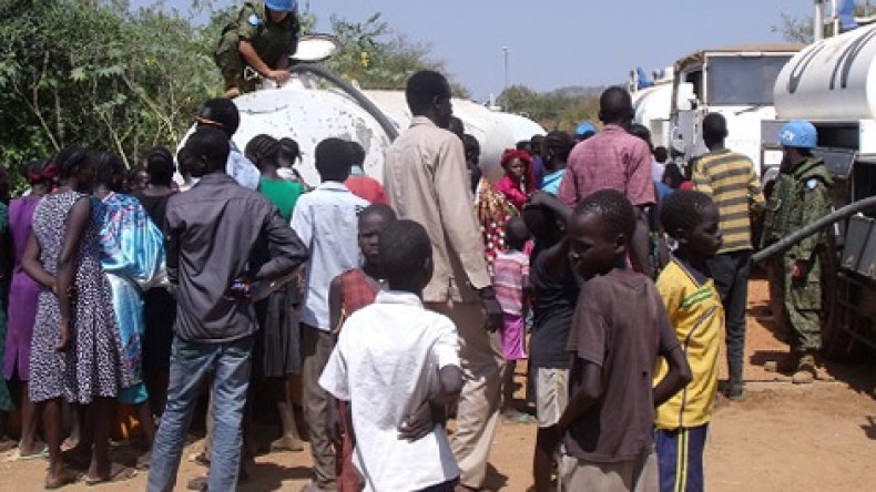 أوباما: جنوب السودان على مشارف حرب أهلية