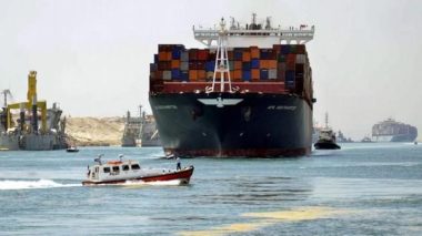 Le Président égyptien annonce que l’opération de déblocage du canal de Suez est réussie