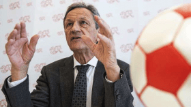 إصابة رئيس اتحاد الكرة السويسري بِفيروس “كورونا”