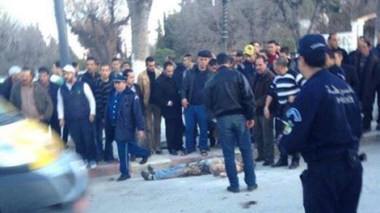 Batna : Un jeune homme s’immole par le feu devant un commissariat