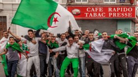 جزائريون يفرطون في كل شيئ من أجل “الريال” و”الأتليتيكو” !