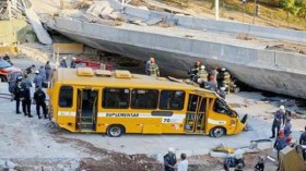 مقتل مناصرين وإصابة 19 آخرين في انهيار جسر بالبرازيل