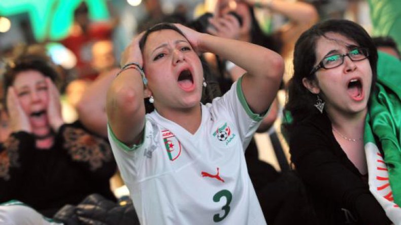 خيبة وسط الجماهير الجزائرية بعد الإقصاء