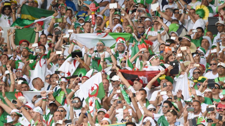 الجمهور الجزائري هاجس حقيقي بالنسبة للمنتخب الوطني أمام مالي