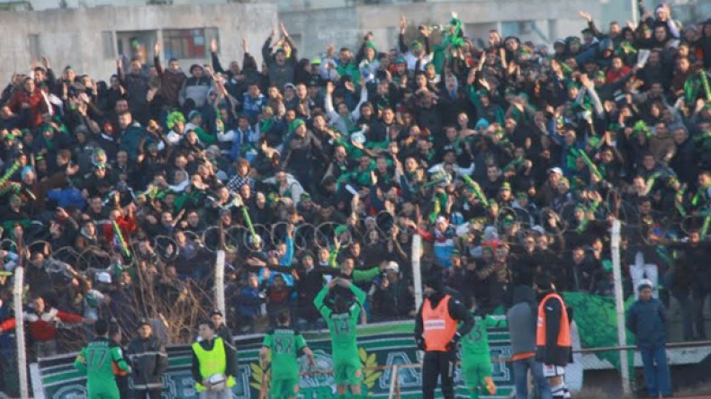 أنصار “السنافر” غاضبون ويطلبون من سيموندي توضيحات حول المهزلة