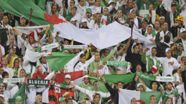 أنصار‭ ‬الخضر‭ ‬تفوقوا‭ ‬على‭ ‬الهوليغانز‭ ‬