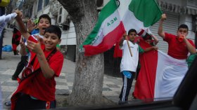 حرب ألوان في الأحياء الشعبية لمناصرة الفرق الرياضية..!