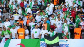 جامعيون‮ ‬يستعينون‮ ‬بالشهادات‮ ‬المرضية‮ ‬لمشاهدة‮ ‬المباراة‮ ‬في‮ ‬الملعب‮ ‬