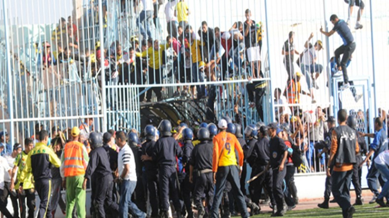 “مشاغبو الملاعب” ممنوعون من مرافقة أنديتهم خارج ملاعبهم