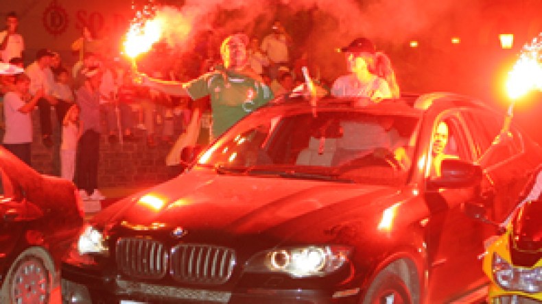 إيقاف 7 جزائريين وإصابة عناصر من الشرطة في مرسيليا