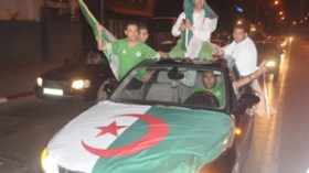 الجماعة السلفية تكفّر الجزائريين الذين تظاهروا فرحا بالفوز على مصر!