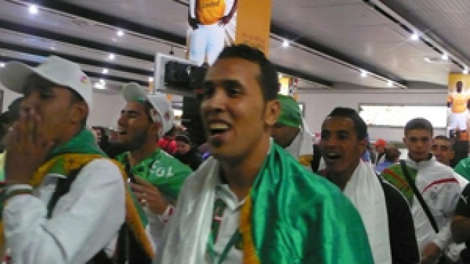 ماراطون  جوي،  خوف  وهتافات  لم  تنقطع