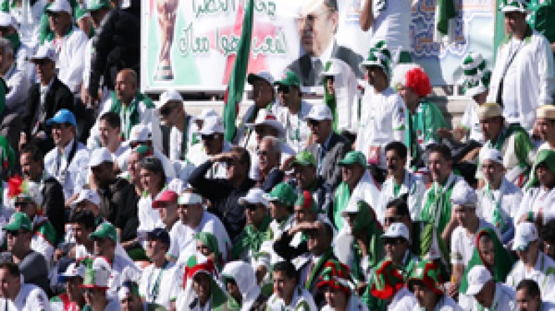 347‭ ‬مناصر‭ ‬جزائري‭ ‬بجنوب‭ ‬إفريقيا‭ ‬أصيبوا‭ ‬بتعقيدات‭ ‬صحية