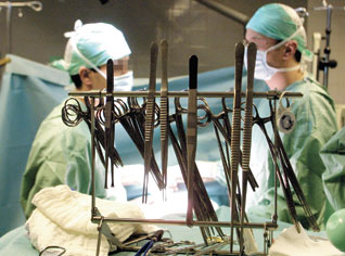 1,900 billion DZ allocated but Algeria still ill