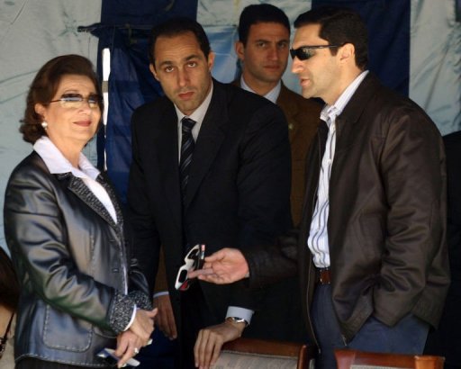 Égypte : l'état de santé de Mme Moubarak s'améliore