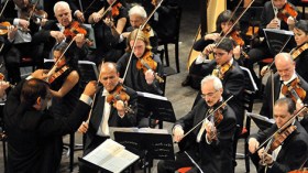 أوركسترا عالمية تكرم “موزار” على ركح بشطارزي