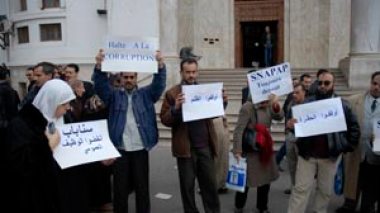 Les fonctionnaires perçoivent leur nouvelle paie: Le choc !