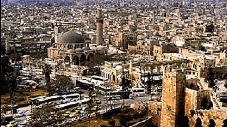 السوريات يغزين معرض الخزف والجالية تتنفس قناوي وأندلسي والبالي يتألق