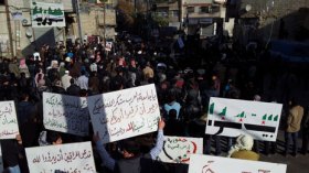 الثورة‭ ‬السورية‭ ‬تصل‭ ‬إلى‭ ‬قلب‭ ‬دمشق‭ ‬والتجار‭ ‬ينضمون